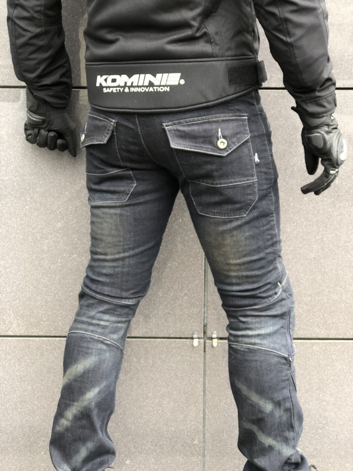KOMINE PK−718 S.FIT KEVLARJEANS I.BL WM KOMINE PK−718 S.FIT KEVLARJEANS I.BL WM