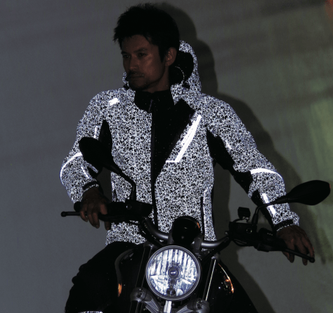 светоортажающая мотокуртка KOMINE
